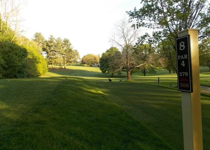 Wenham 700x500 Hole 8 Wenham 700x500 Hole 8